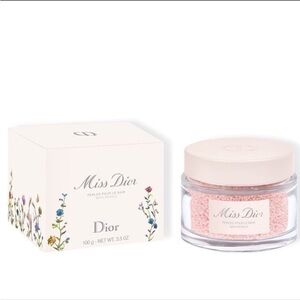 Miss Dior Bath Pearls